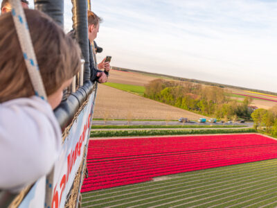 Tulpenballonfahrt über die Tulpenfelder